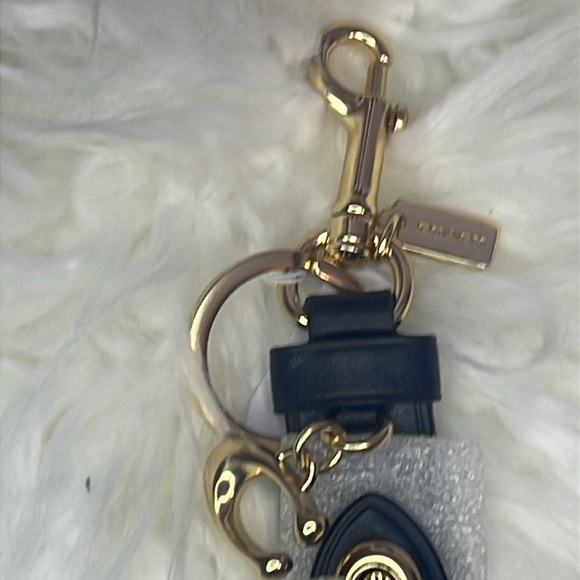 NWT Coach Calf Leather Trigger Snap Valet Bag Charm - Picture 5 of 5